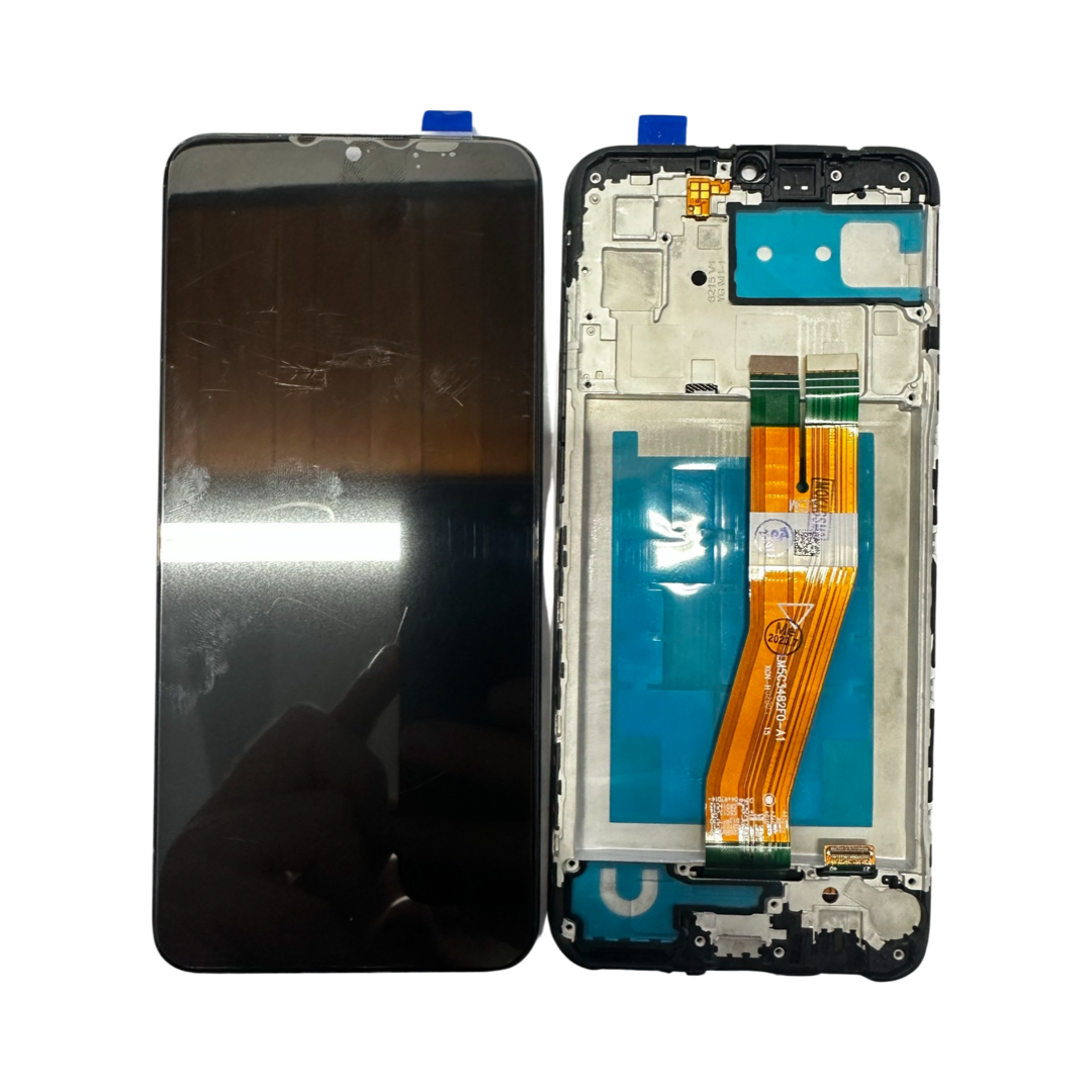 Display Samsung Galaxy A03 A035 A035 F M 162.2MM Cu Rama , compatibil