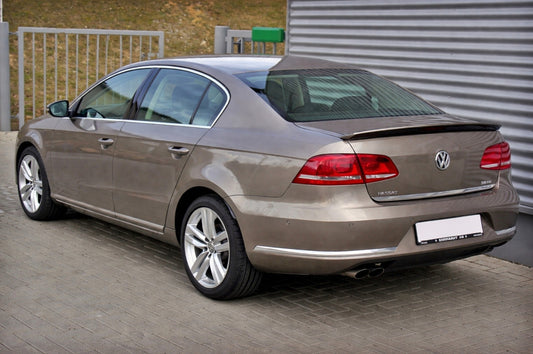 Eleron portbagaj Volkswagen Passat B7 (2010-2014) negru piano black