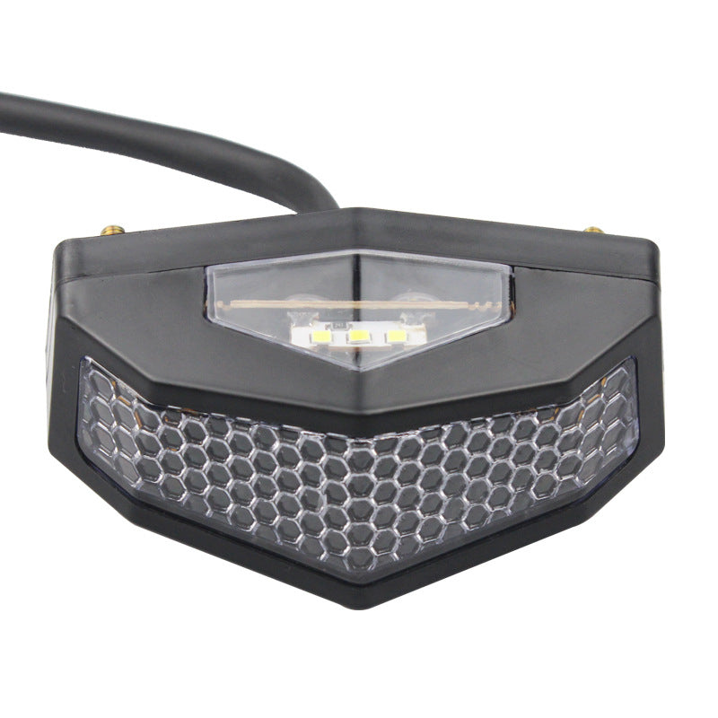 Lampă Spate LED Universală Moto, ATV, UTV, SSV - Stop, Poziție și Semnalizare Integrată 12V