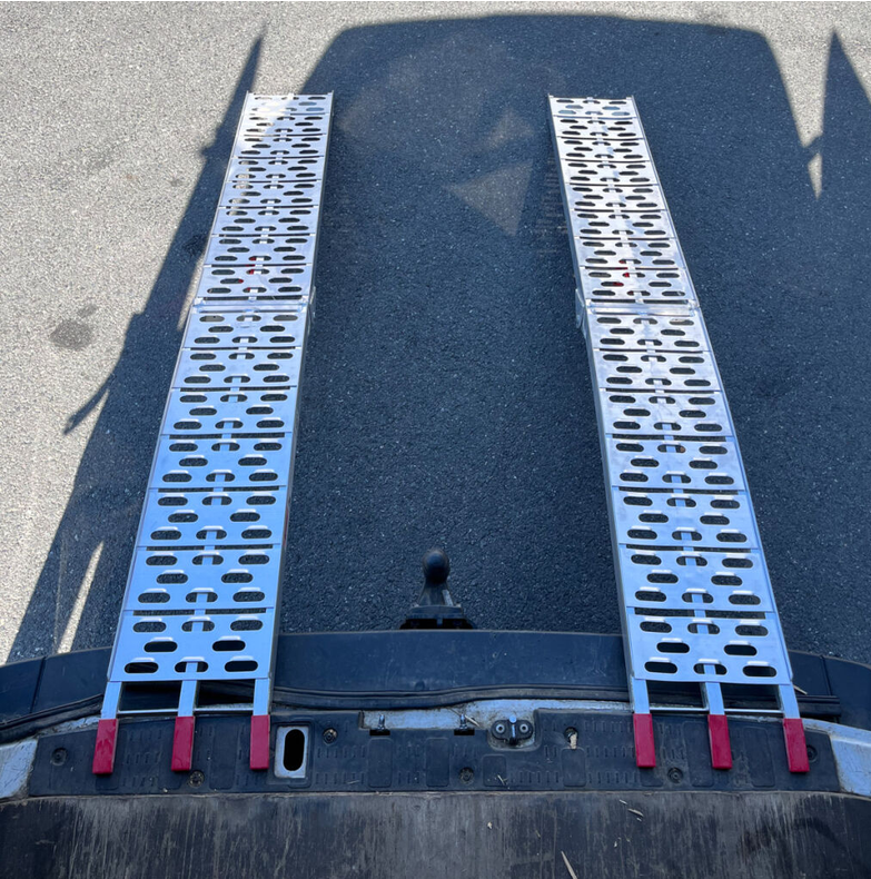 Rampe Încărcare ATV Moto din Aluminiu Pliabile 225 cm - Set 2 Bucăți, 680 kg