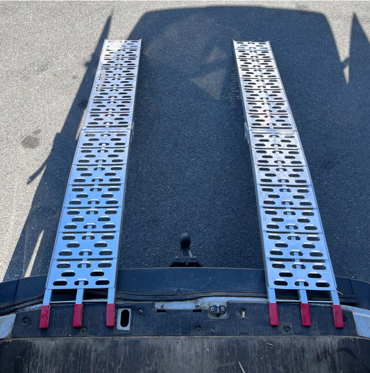 Rampe Încărcare ATV Moto din Aluminiu Pliabile 225 cm - Set 2 Bucăți, 680 kg